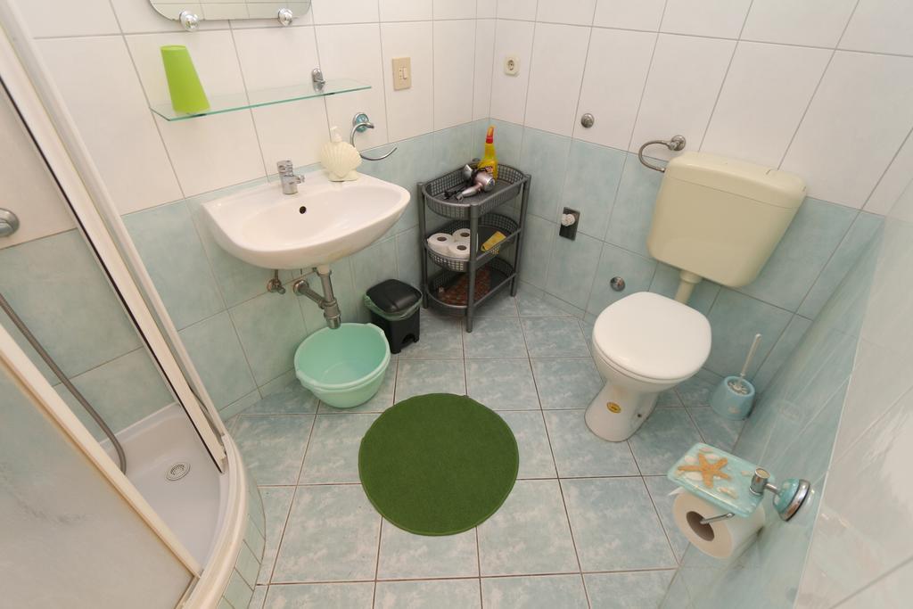 Apartments Antoneta Makarska Exterior photo